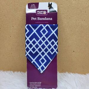 Heart to Tail Blue with White designs Bandana Size L/XL Neck Size 17" to 23"  NW